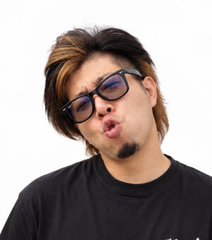 アー写枠(SAKU).jpg